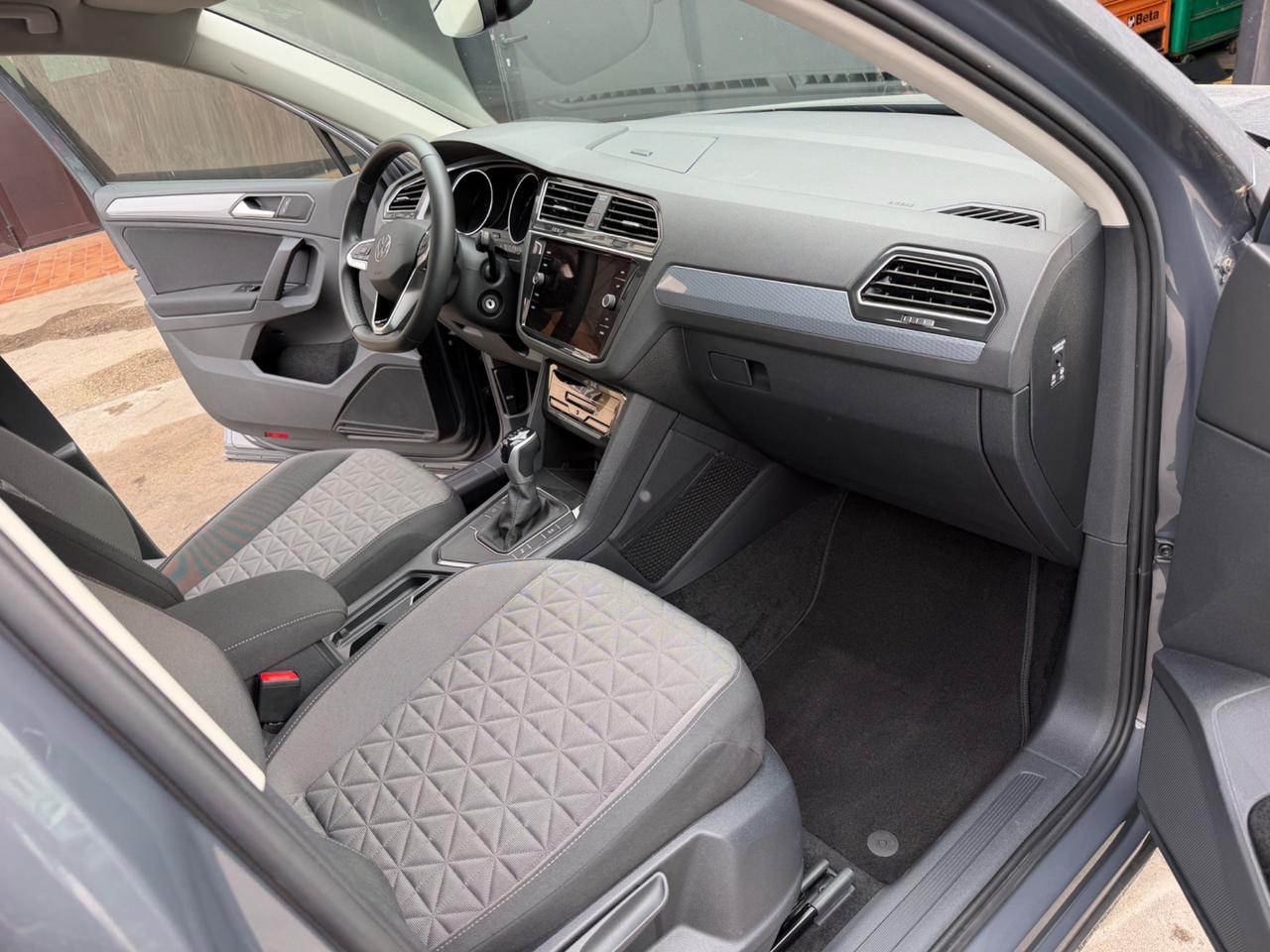 Volkswagen Tiguan 2.0 TDI 150 CV SCR DSG Elegance
