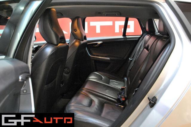 Volvo V60 V60 I 2010 2. R-design * INTERNI IN PELLE *