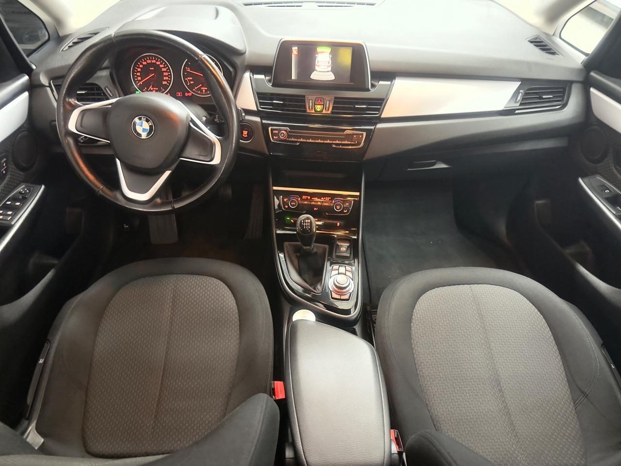 Bmw 2er Active Tourer 218d Luxury