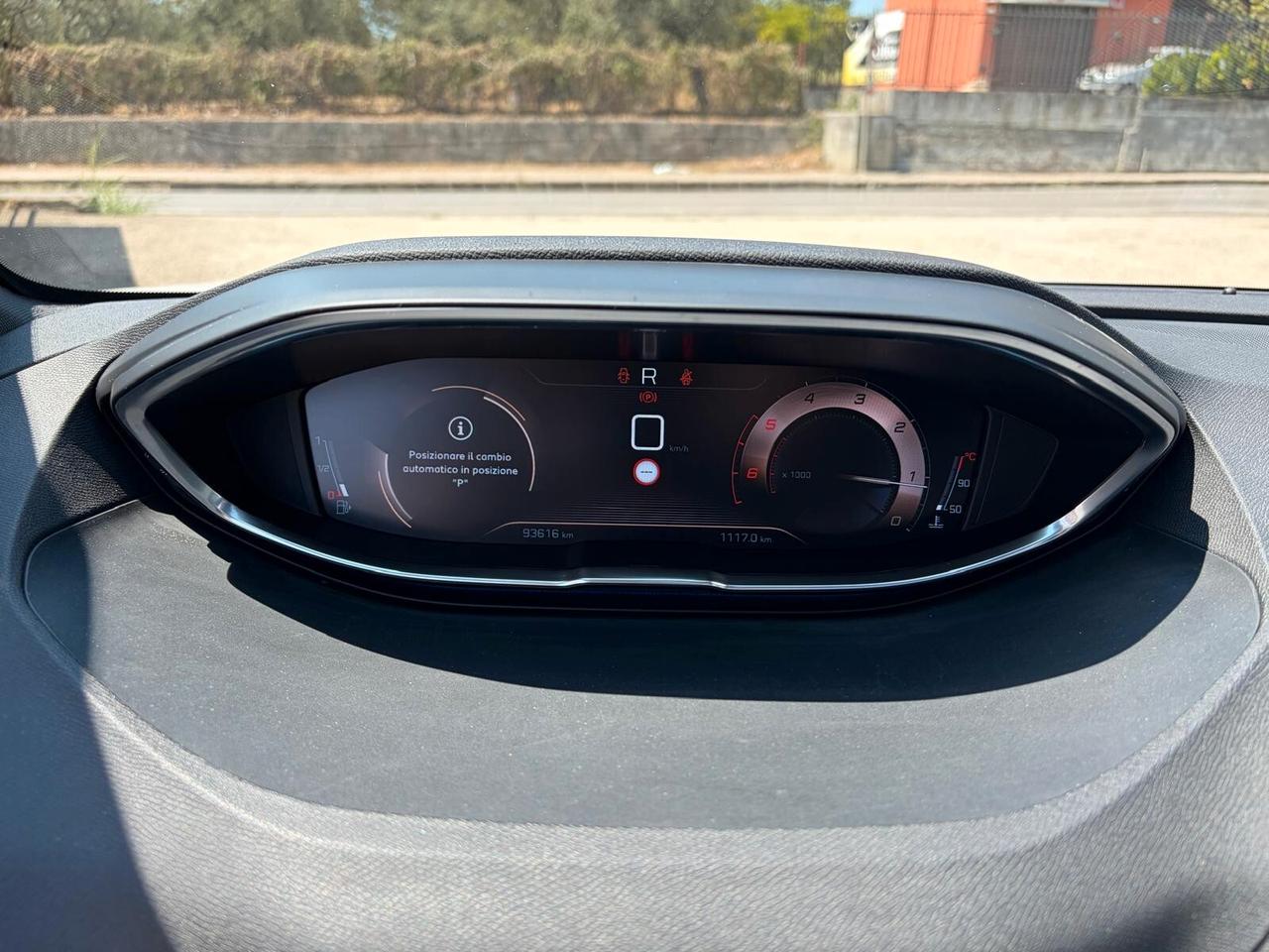 Peugeot 3008 II 2019 1.5 bluehdi GT Line EAT8 TETTO APRIBILE