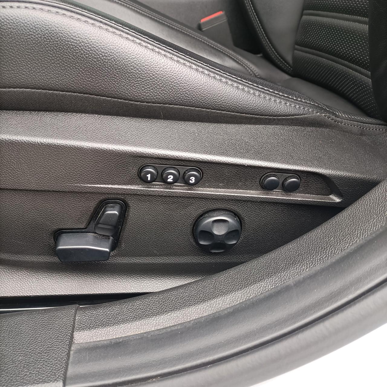 Alfa Romeo Giulia 2.2 Turbodiesel 210 CV AT8 AWD Q4 Veloce