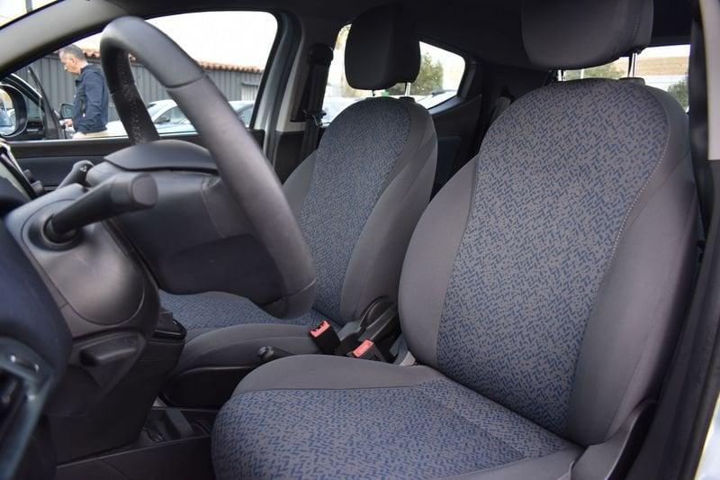 Lancia Ypsilon Ypsilon 1.0 FireFly 5 porte S&S Hybrid Gold Plus