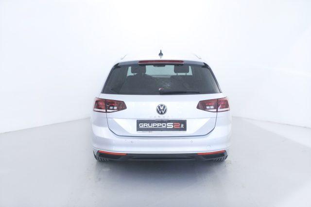 VOLKSWAGEN Passat Variant 2.0 TDI SCR EVO DSG Business Vetri Oscurati