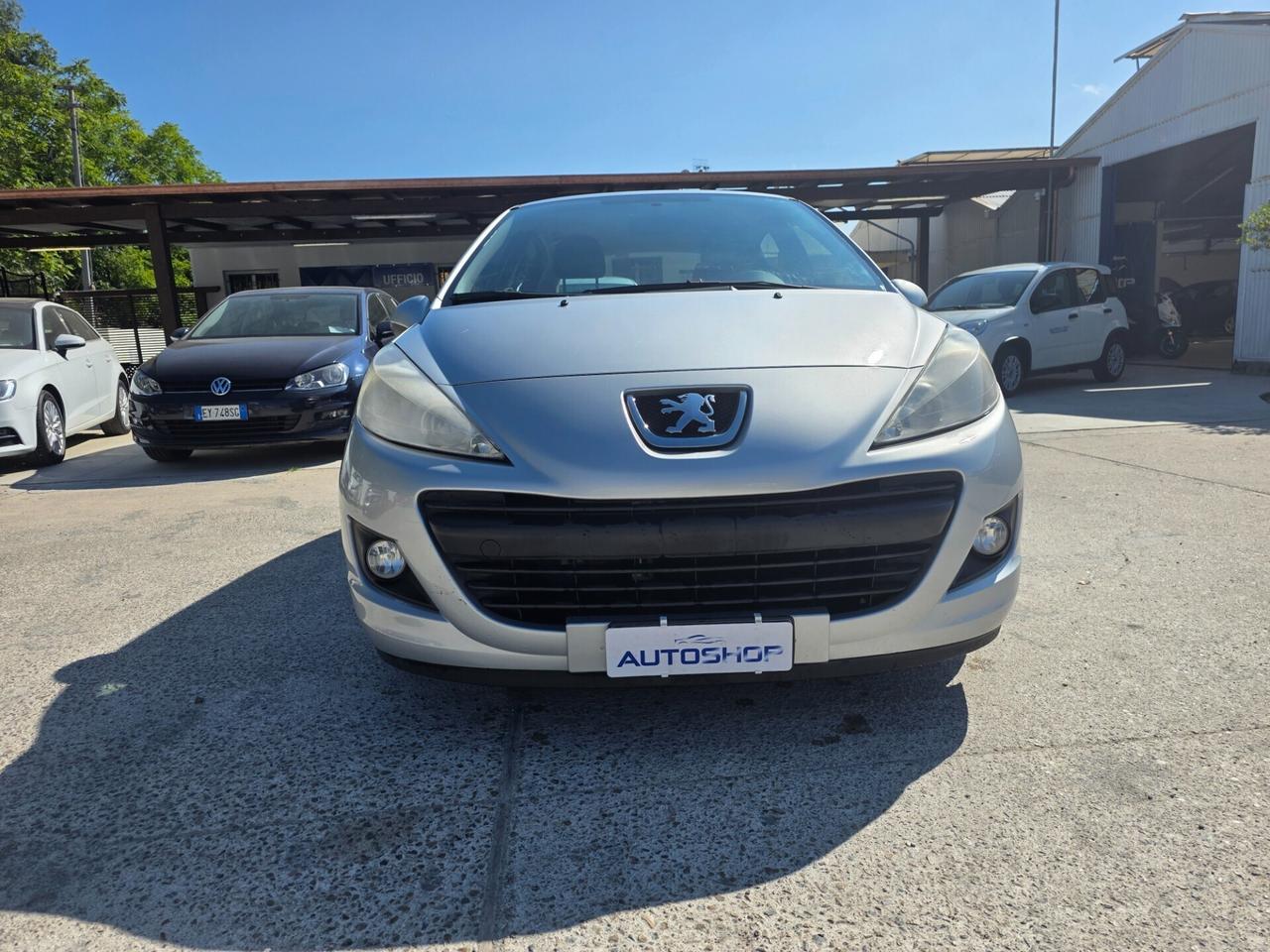 Peugeot 207 1.4 8V 75CV Energie