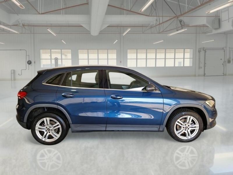 MERCEDES-BENZ GLA 200 D AUTOMATIC SPORT CROSSOVER