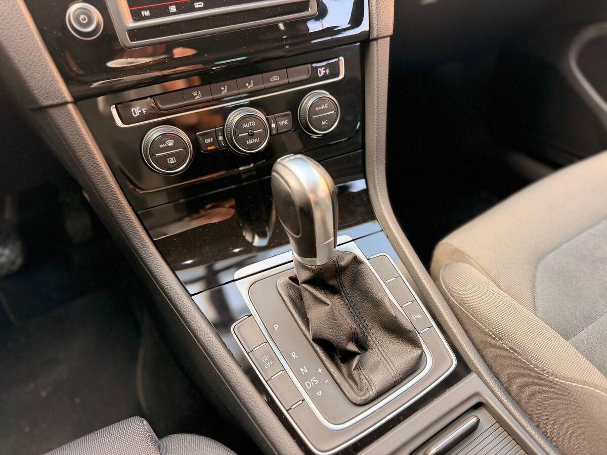 Volkswagen Golf 1.4 tgi Highline 5p