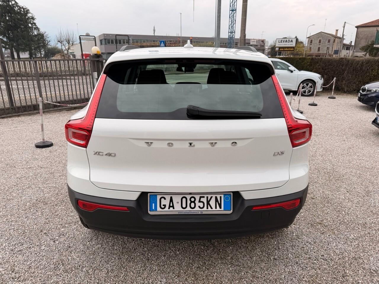 Volvo XC40 2.0 d3 150 cv Business Geartronic