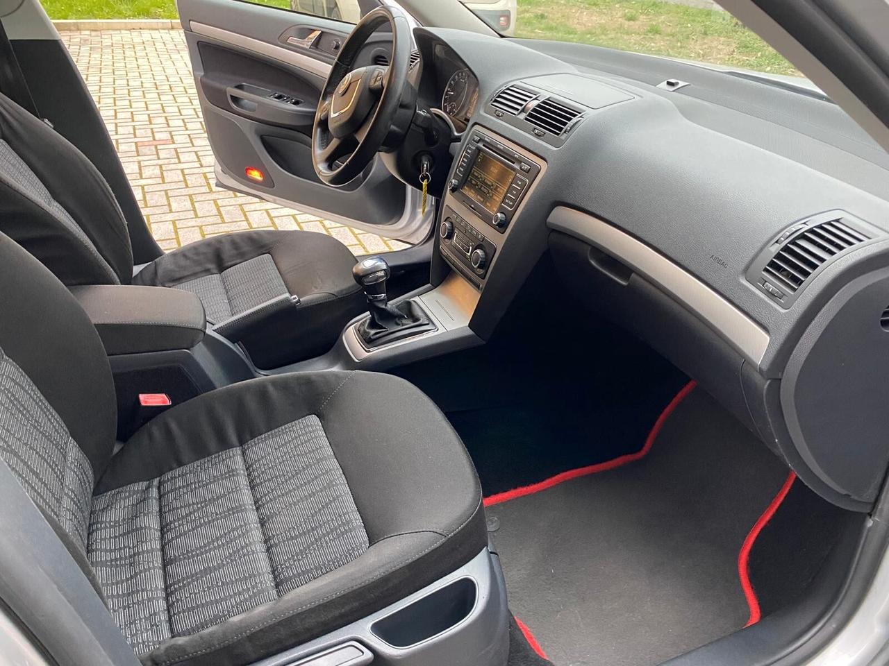 Skoda Octavia 2.0 TDI CR F.AP. DSG Wagon
