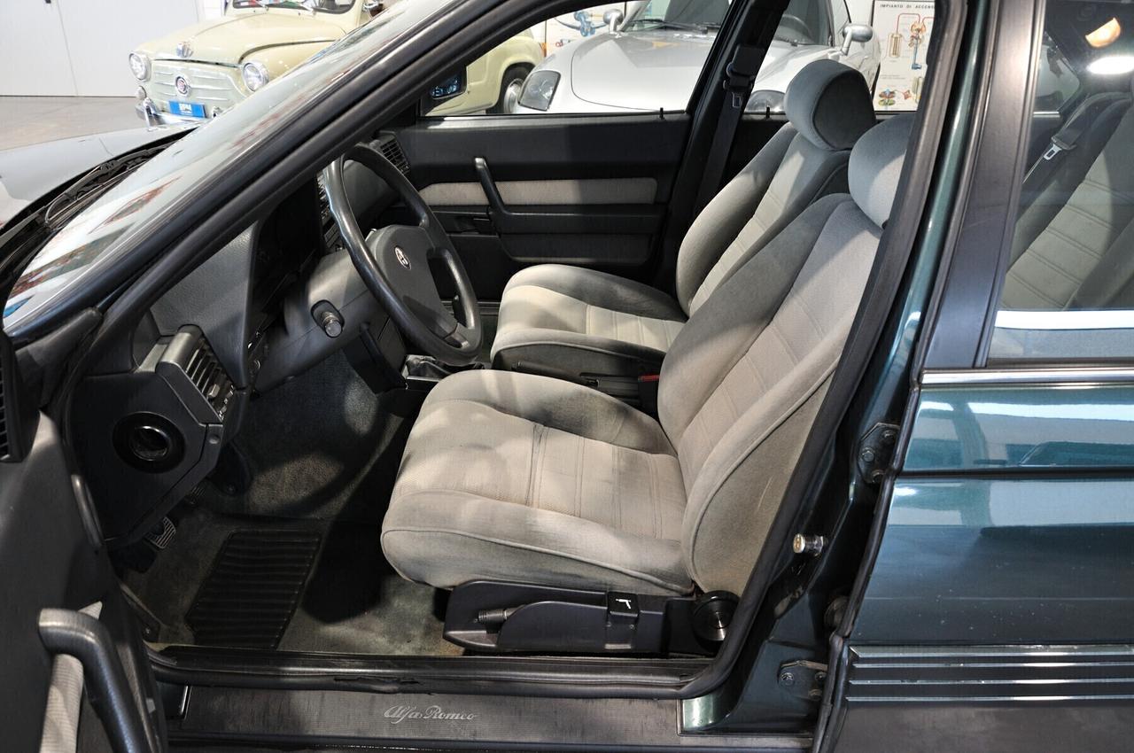Alfa Romeo 164 2.0i Twin Spark ASI