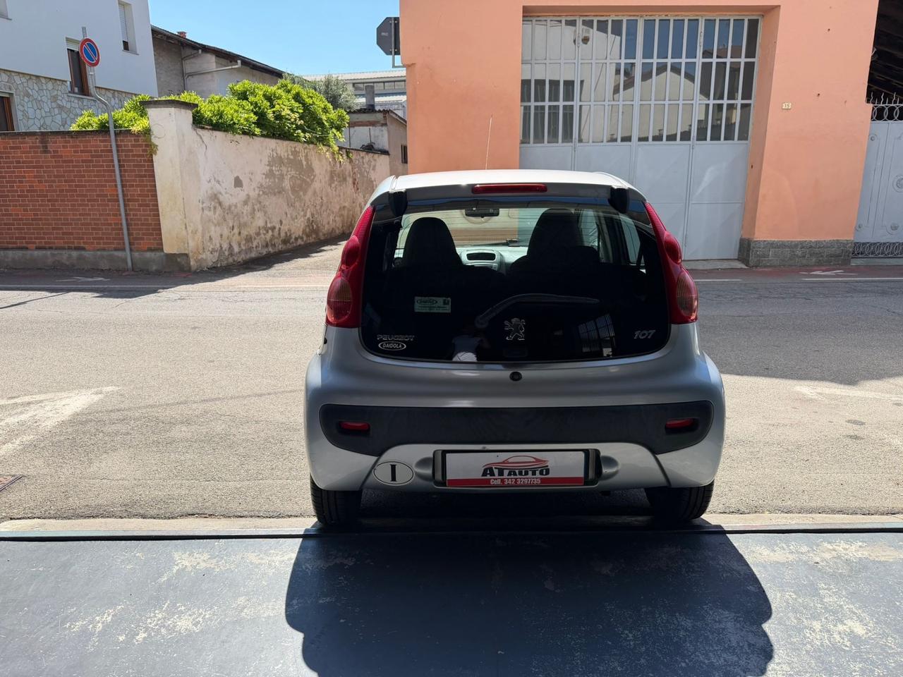 Peugeot 107 1.0 68CV 5p. Desir