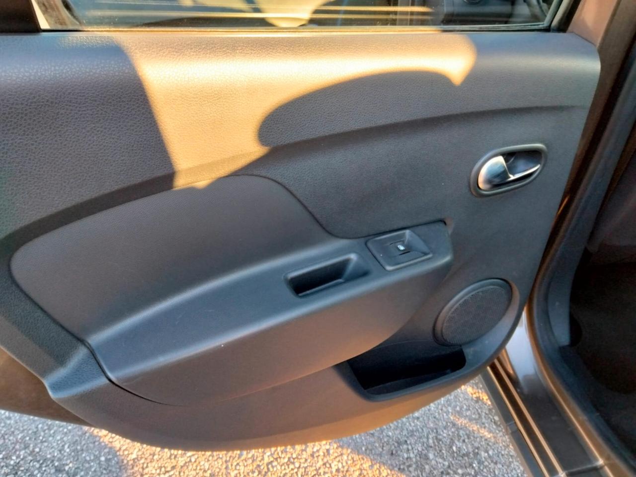 Dacia Sandero Stepway 1.5 Blue dCi 95 CV Comfort