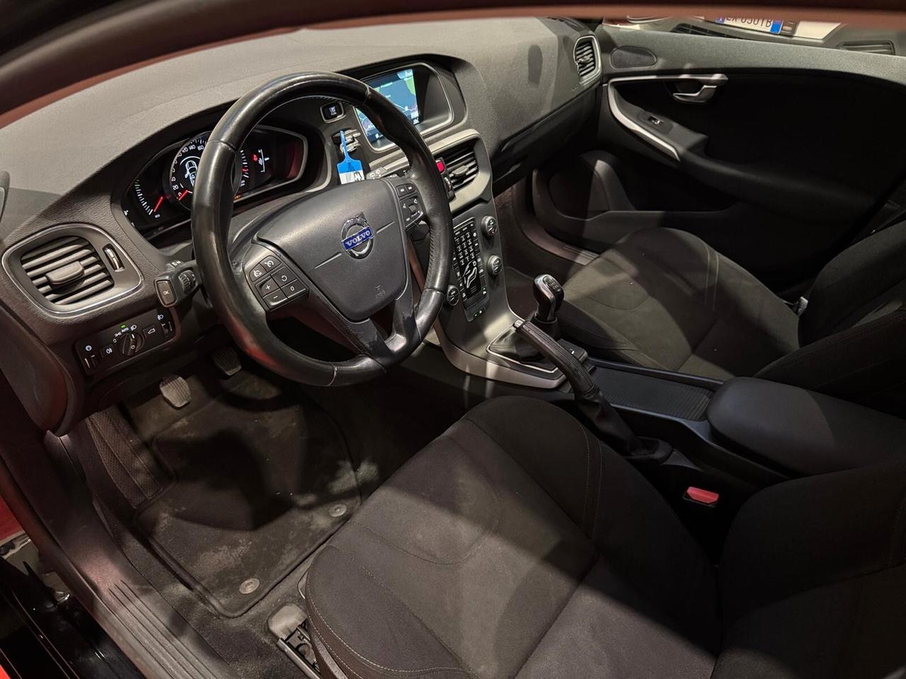 Volvo V40 D2 1.6 Momentum