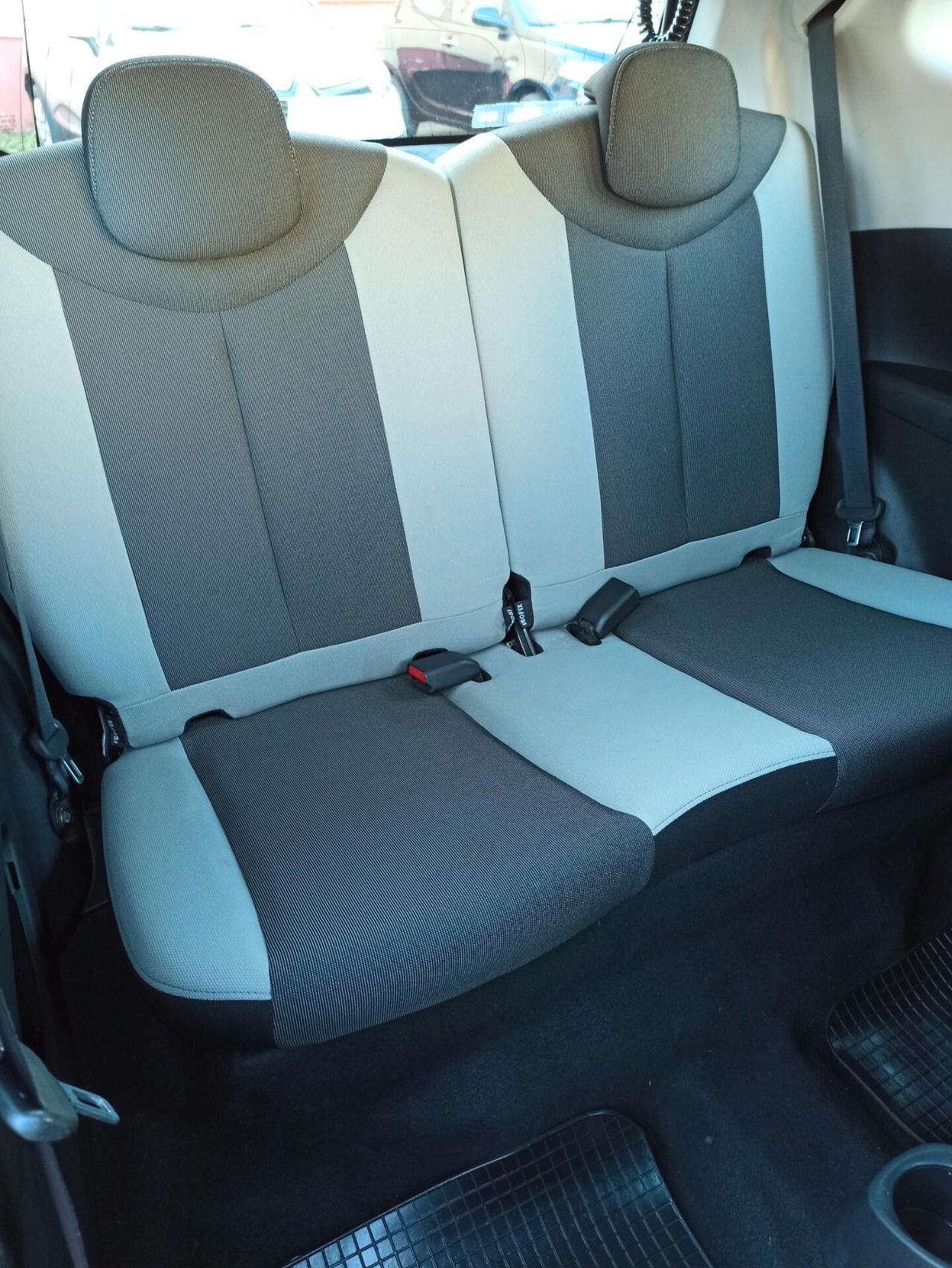 Toyota Aygo 1.0 VVT-i 69 CV 3 porte x-clusiv