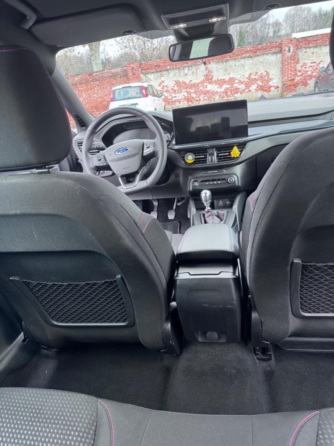 Ford Focus 1.0 Hybrid 125 CV SW ST-Line