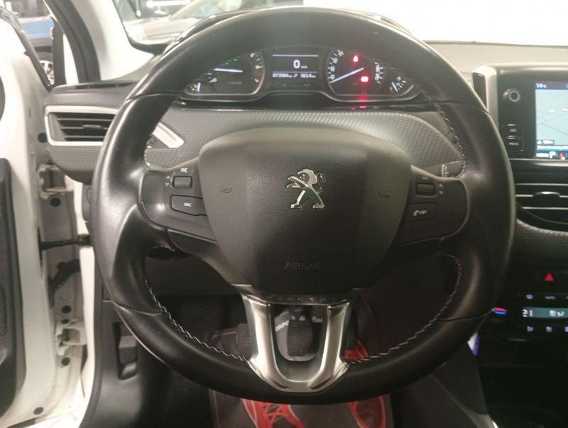Peugeot 208 PureTech 82 5 porte Allure