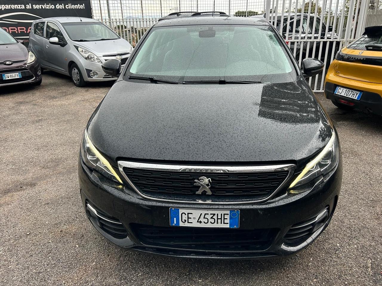 Peugeot 308 BlueHDi 100 S&S Business