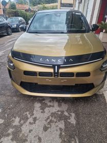 Lancia Ypsilon Hybrid e-DCT