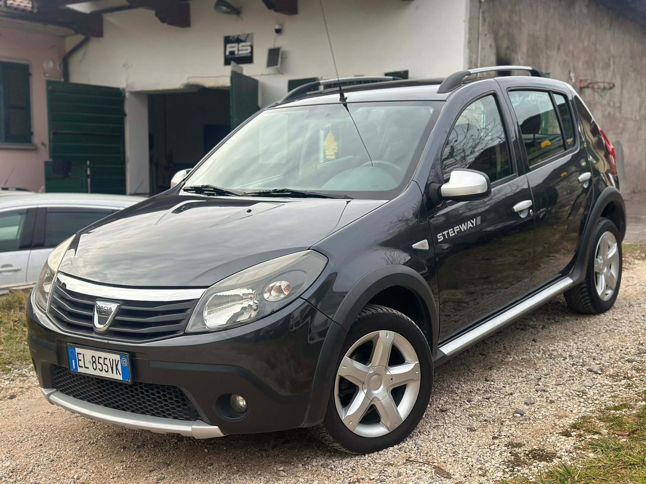 Dacia SANDERO STEPWAY 1.6 8V GPL 85CV NEOPAT KMCERT GARANZ