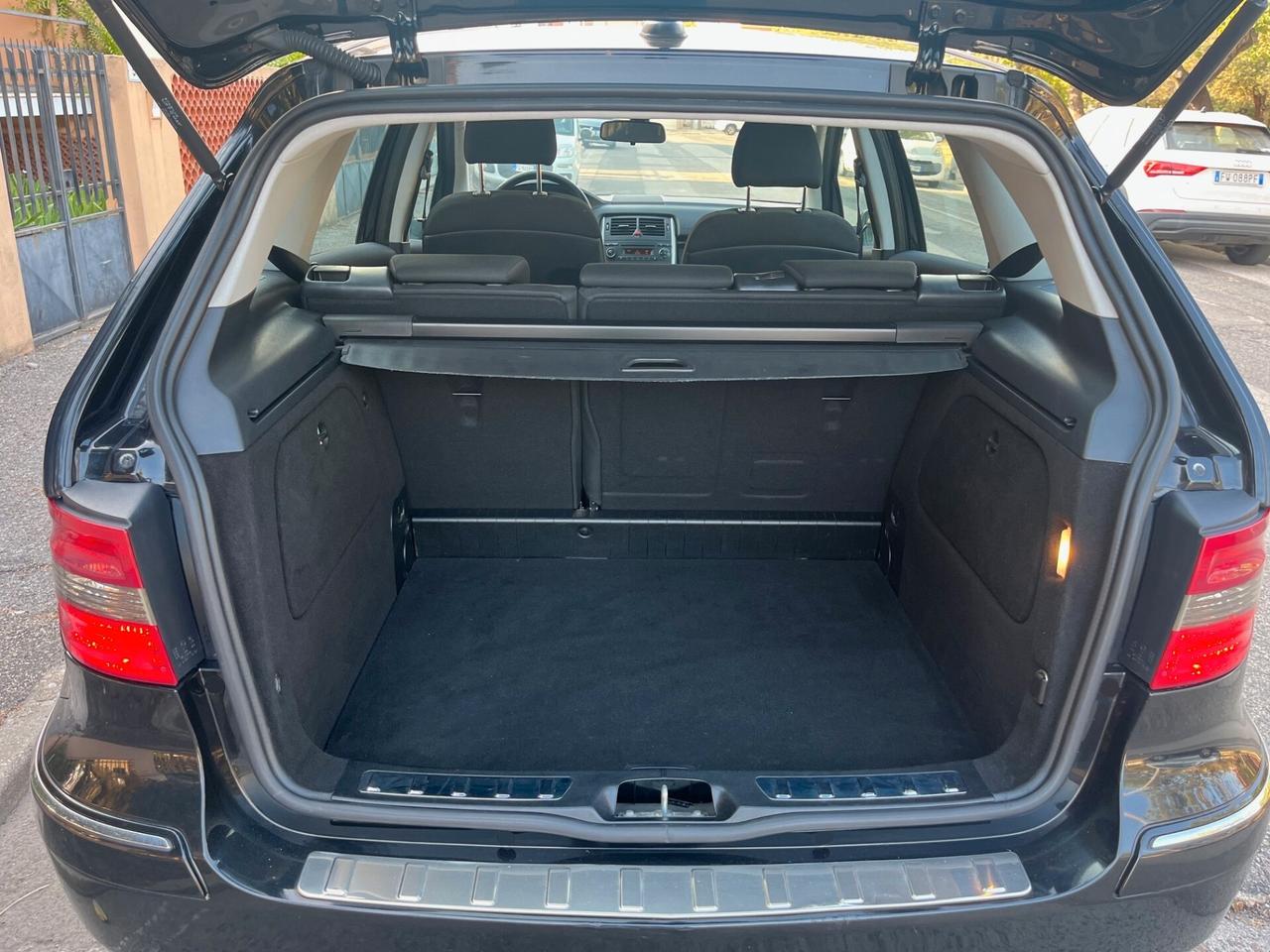 Mercedes Benz B 200 CDI Executive