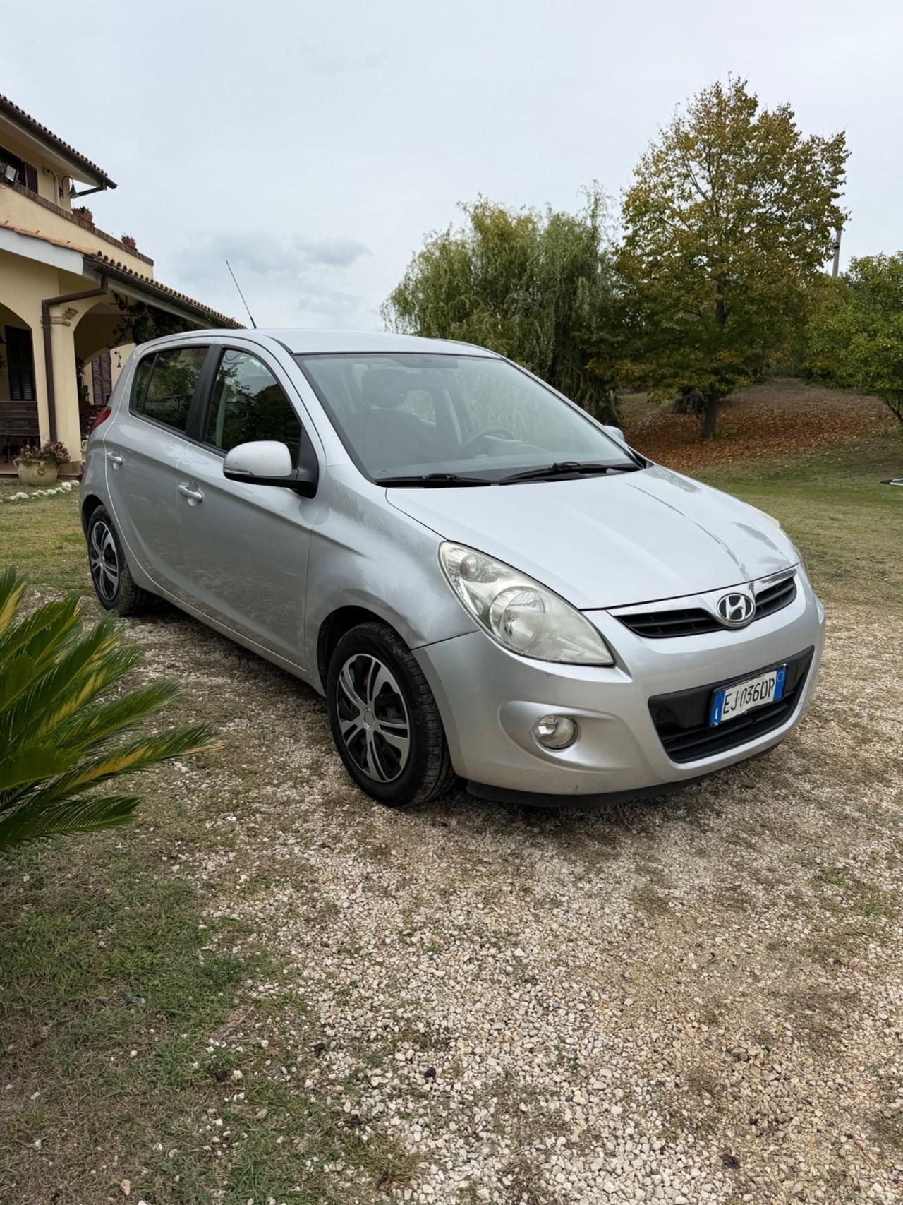 Hyundai i20 1.4 CRDi 5p. Sound Edition