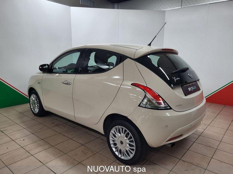 Lancia Ypsilon Ypsilon 1.2 69 CV 5 porte Silver