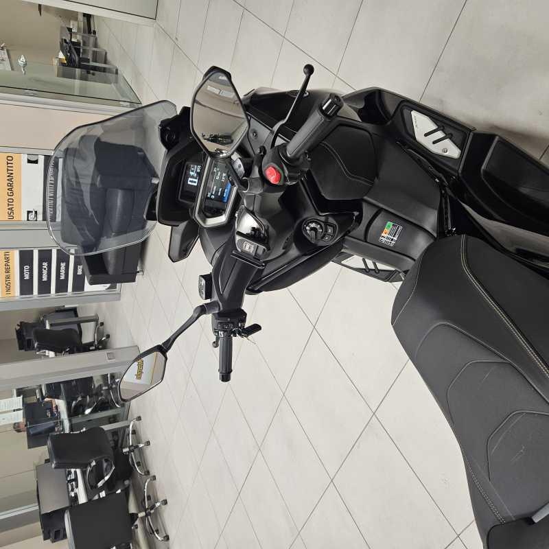 Yamaha X-Max 300 Tech Max - 2023