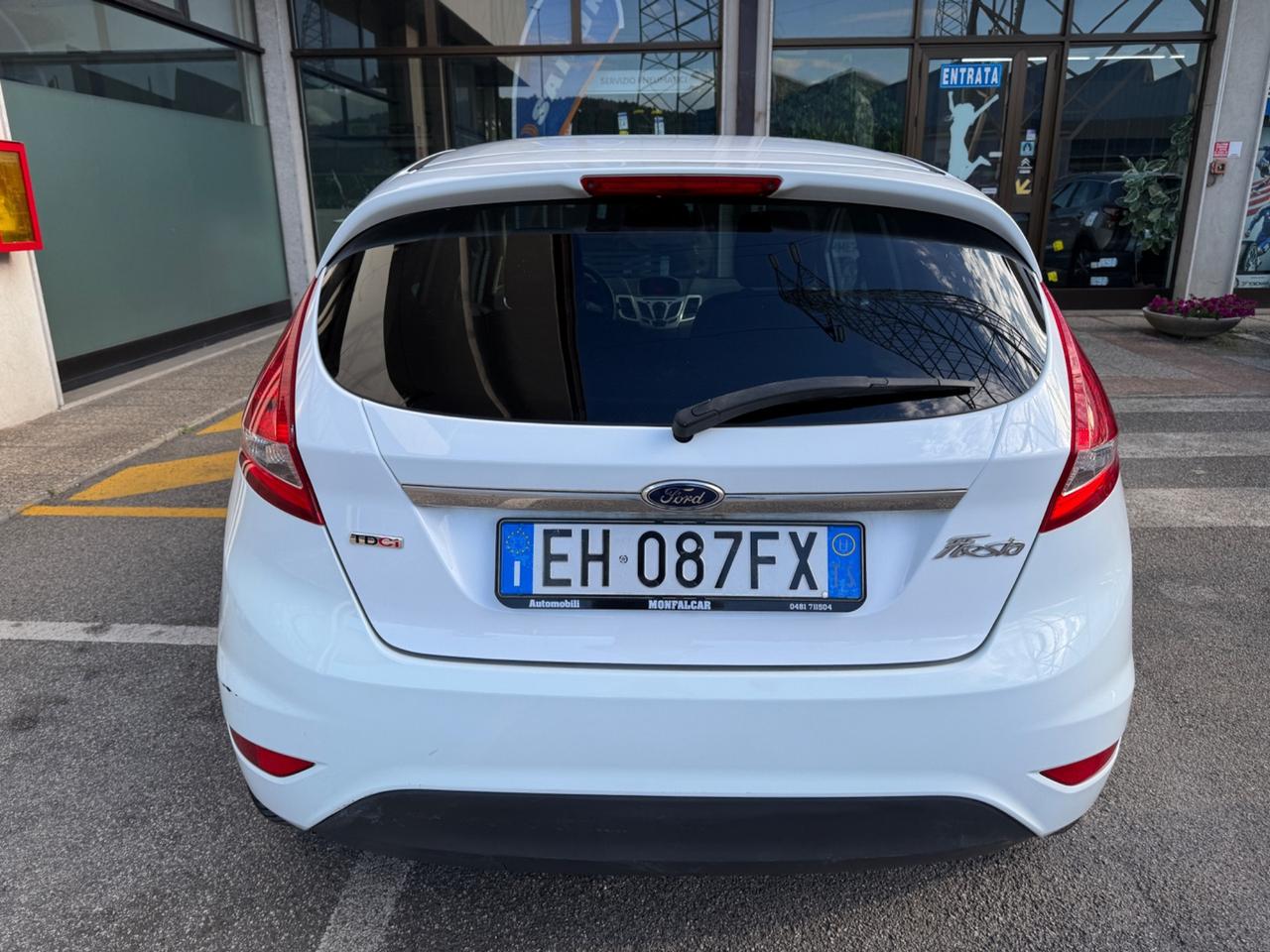 Ford Fiesta 1.4 TDCi 70CV 5 porte Titanium