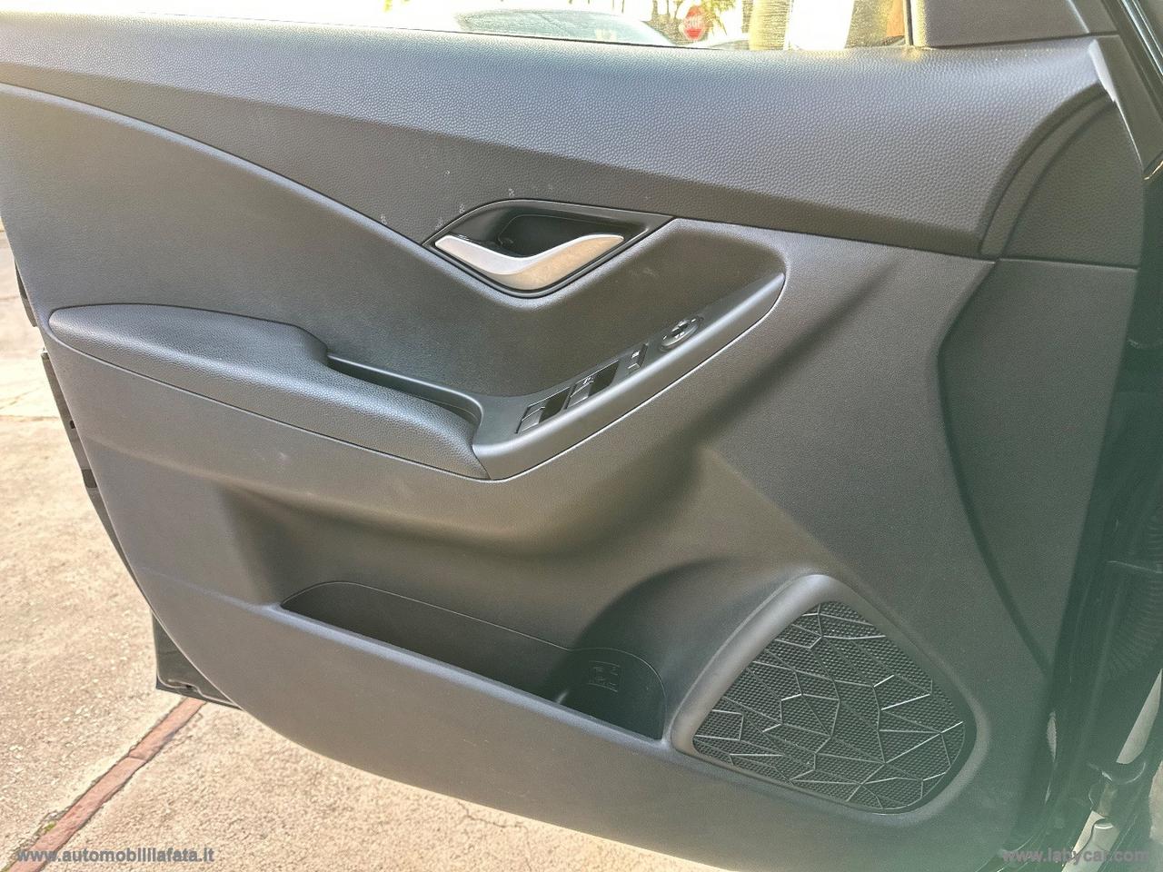 HYUNDAI ix20 1.4 CRDI 90 CV Comfort DIESEL CON 83.000 KM