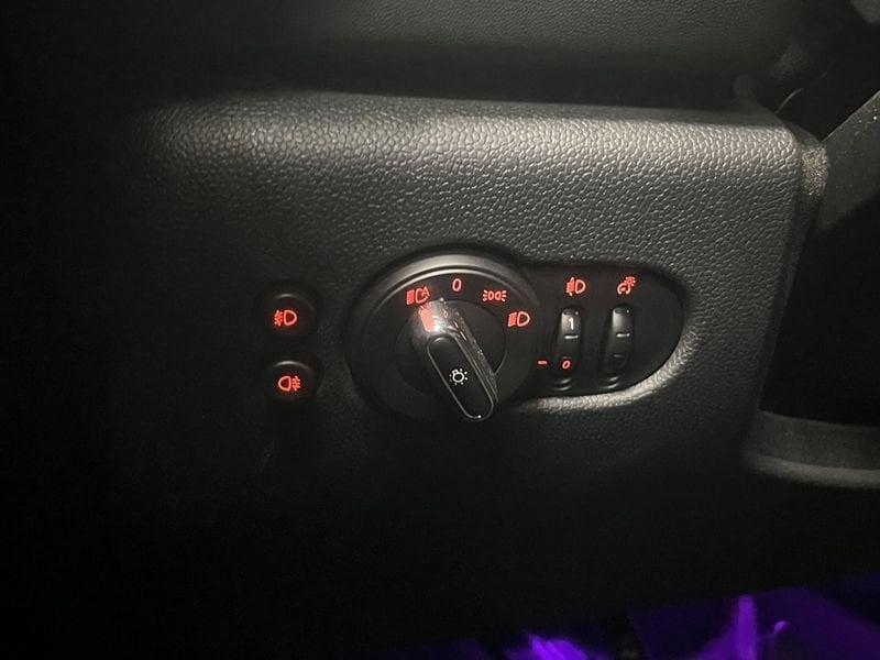 MINI Mini 5 porte Mini 5p 1.5 Cooper Hype auto