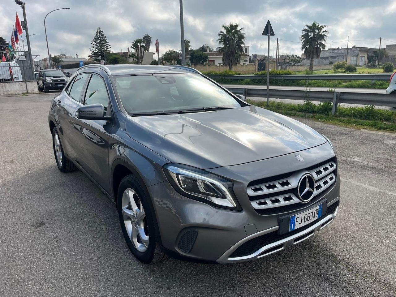 Mercedes-benz GLA 200 d Automatic Premium 2017