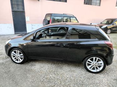 Opel Corsa 1.2 3 porte Sport