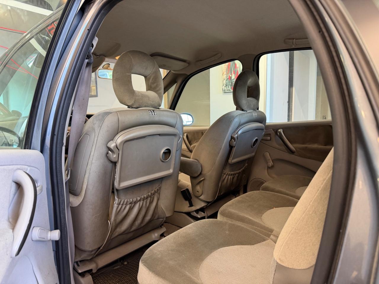 CITROEN Xsara (1997) Xsara Picasso 1.6 Chrono (70 kw)