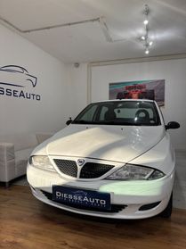 Lancia Y 1.2i cat Elefantino Blu