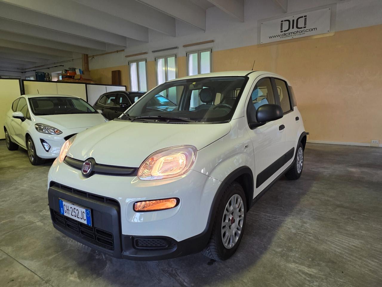 Fiat Panda Hybrid AUTOCARRO N1 4 posti