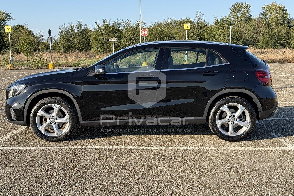 MERCEDES GLA 200 d Executive