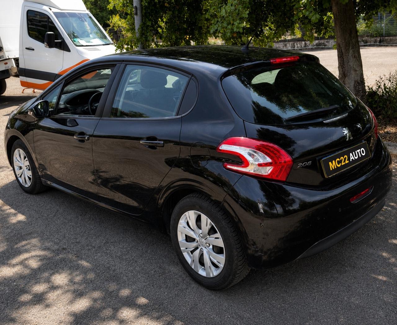 Peugeot 208 Ok neopatentati Unico proprietario