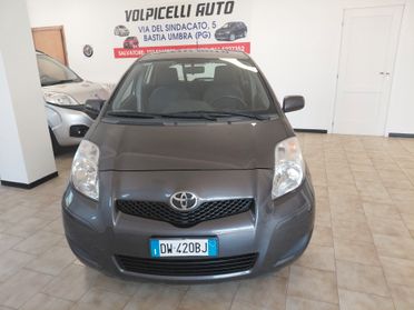 TOYOTA YARIS ANNO 2009 DS 1.4 ADATTA NEOPATENTATI KM 180 MILA
