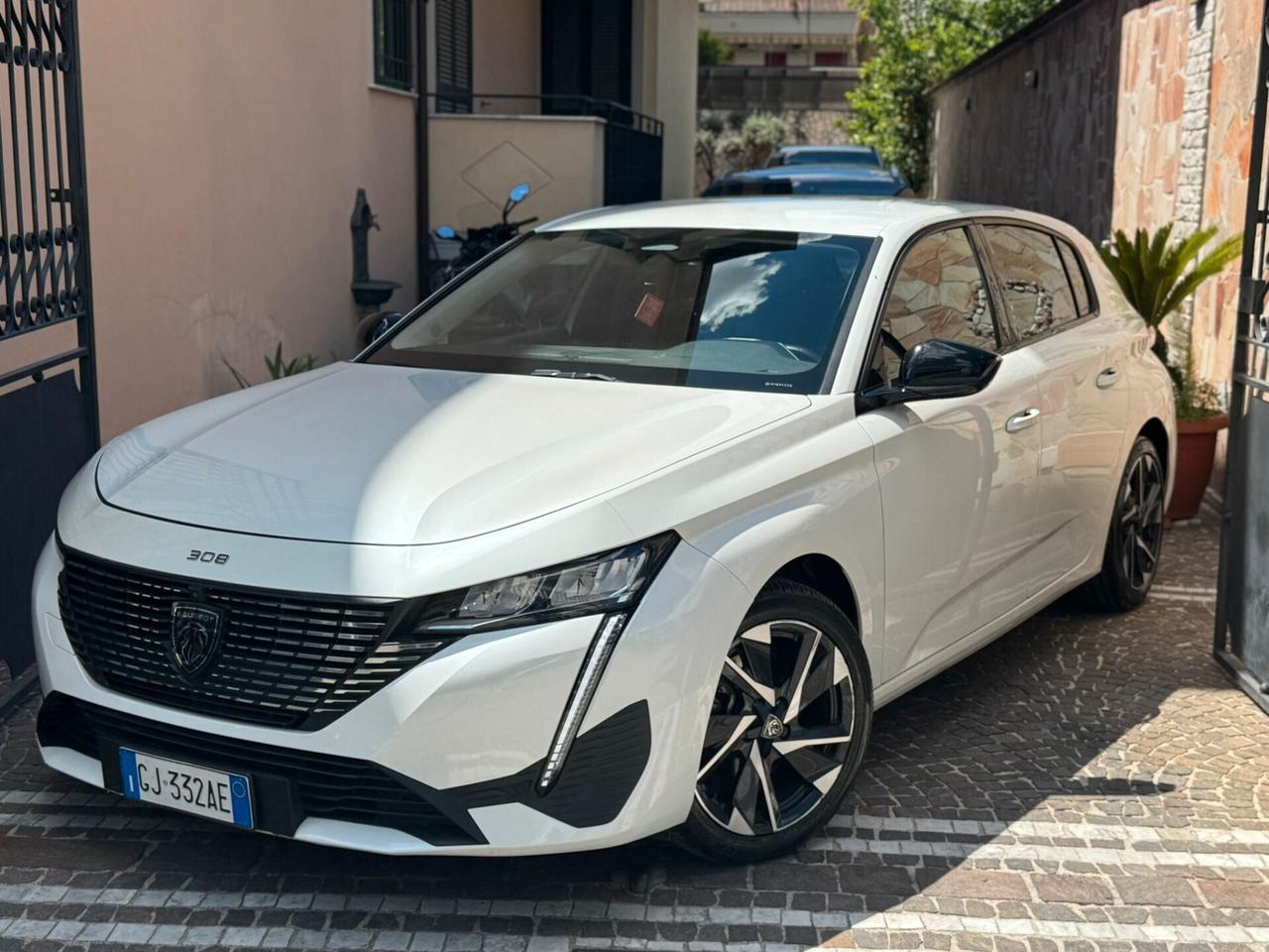 Peugeot 308 BlueHDi 130 S&S EAT8 Allure Pack