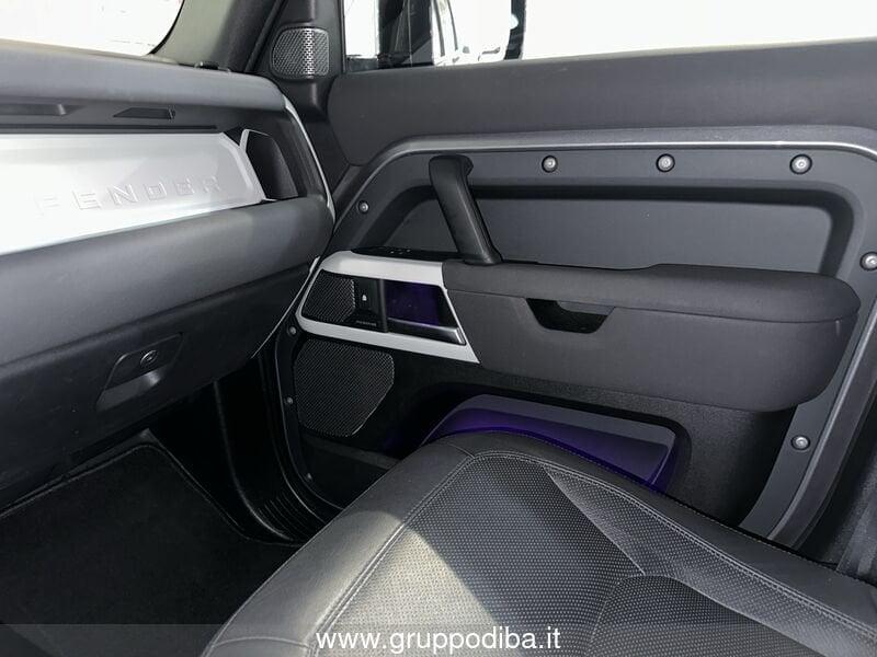 Land Rover Defender VII 2020 110 Diesel 110 2.0d sd4 awd 200cv auto