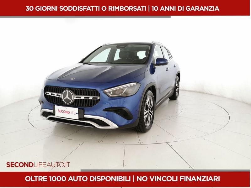 Mercedes-Benz GLA 200 d Advanced 4matic auto