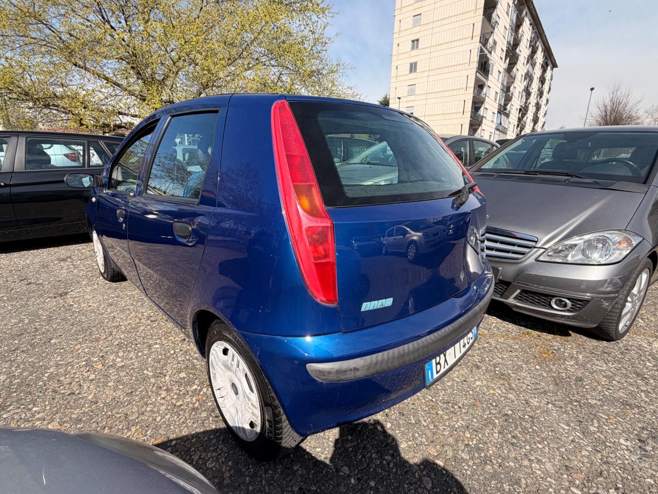 Fiat Punto 1.2i Benz cat 5 porte