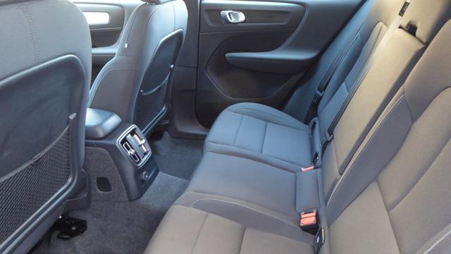 VOLVO XC40 T4 Recharge Plug-in Hybrid automatico Inscription