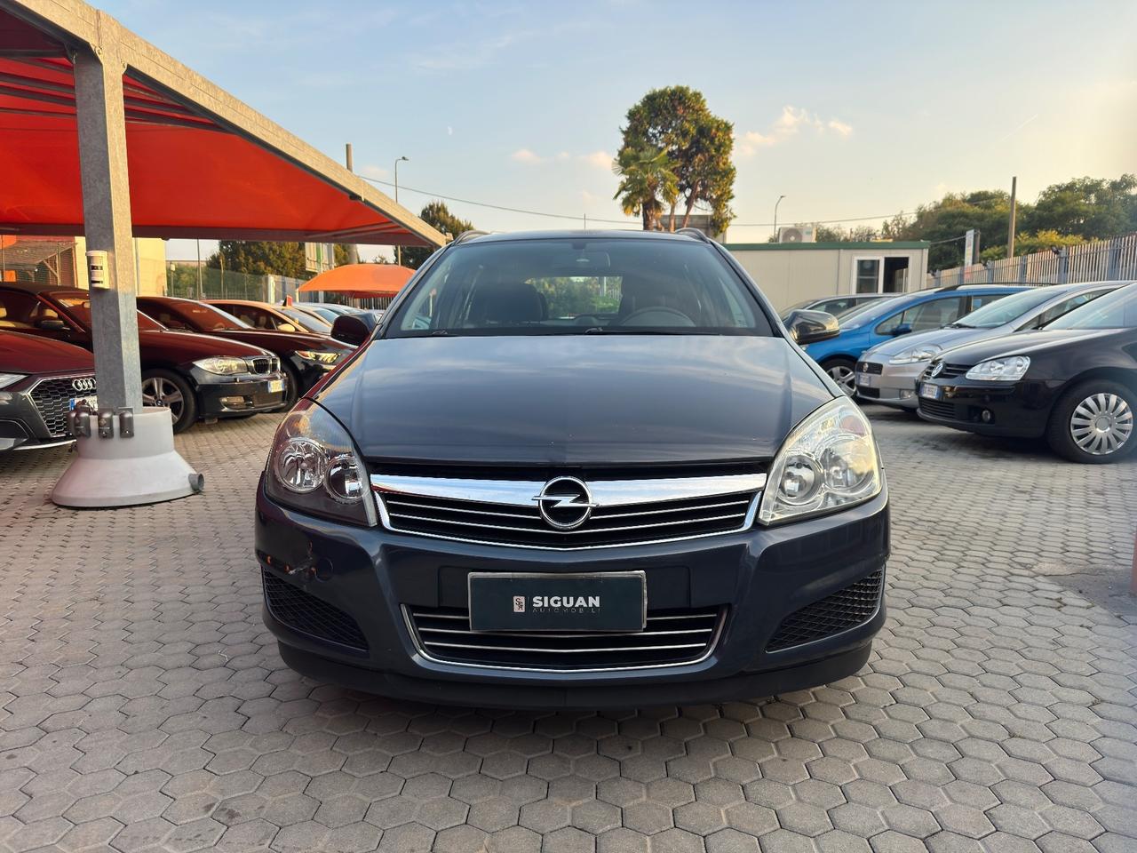 Opel Astra ADATTA A NEOPATENTATI 1.4 16V Twinport Station Wagon Enjoy
