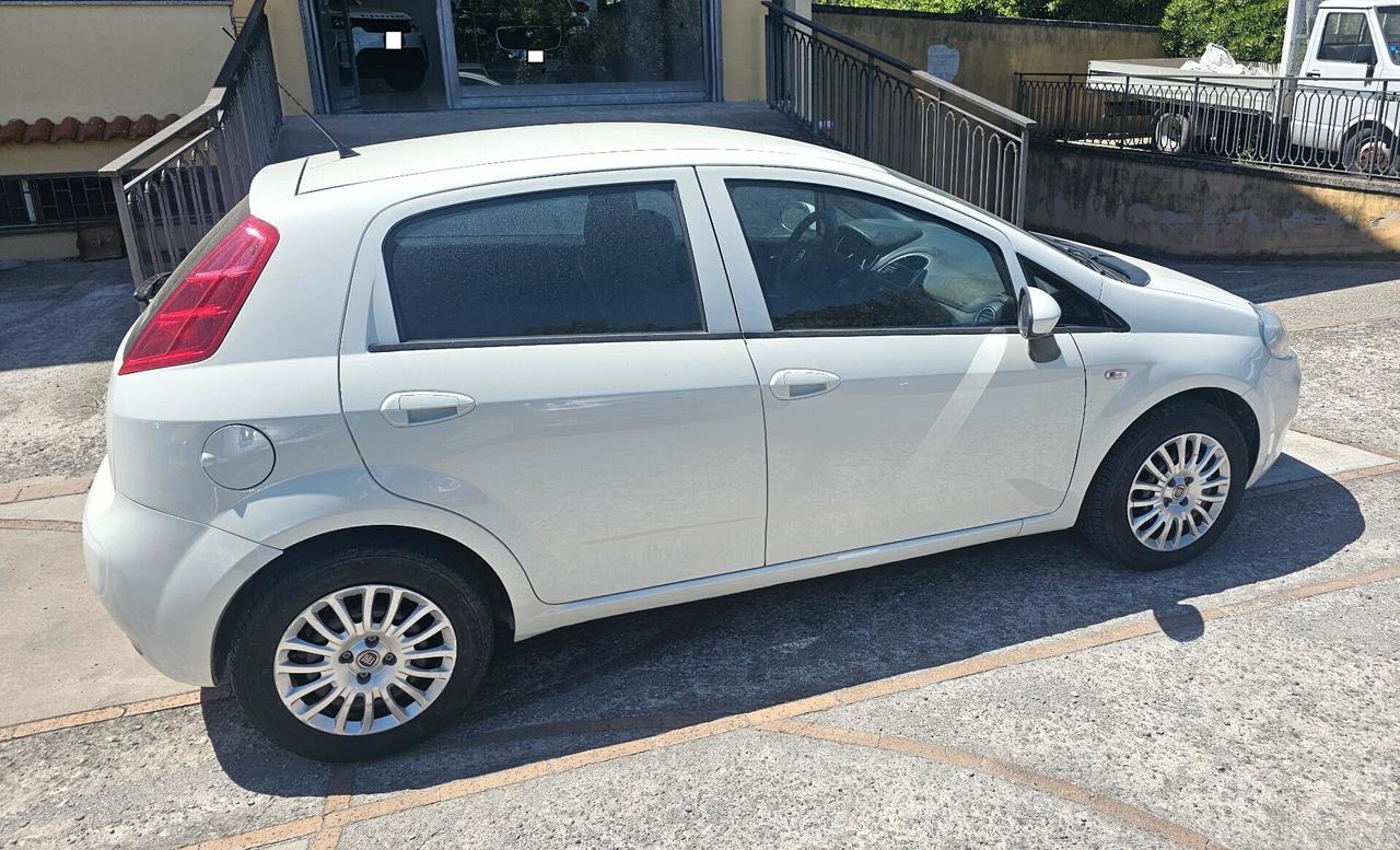 Fiat Punto 1.3 MJT II 95 cv EURO 6 TAGLIANDATA