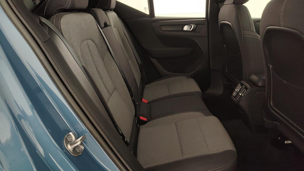 VOLVO XC40 2.0 b3 Core auto
