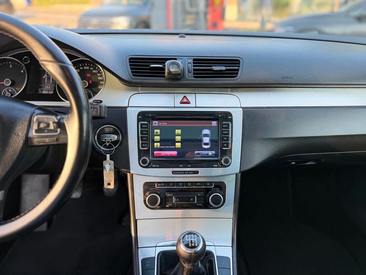 Volkswagen Passat CC 2.0 TDI 140 CV BlueMotion Tech.