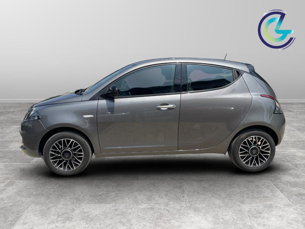 LANCIA Ypsilon III 2021 - Ypsilon 1.0 firefly hybrid Platino s&s 70cv