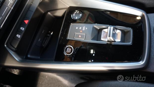AUDI A3 SPB 35 TDI S tronic Business Advanced