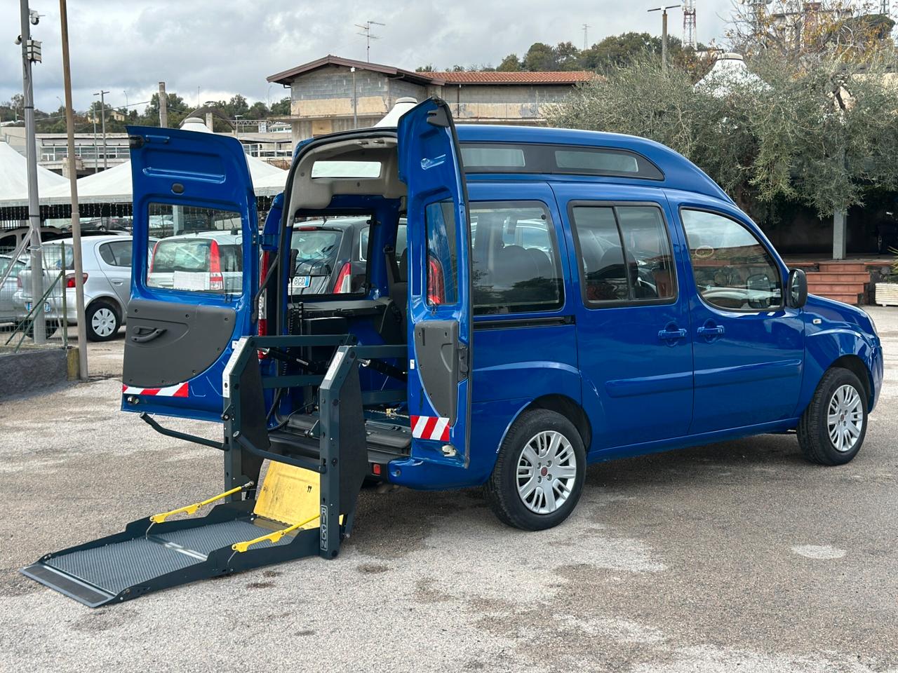 Fiat Doblo Doblò 1.3 MultiJet Malibu — VETTURA PER DISABILI 10/2009 | 26.000 km