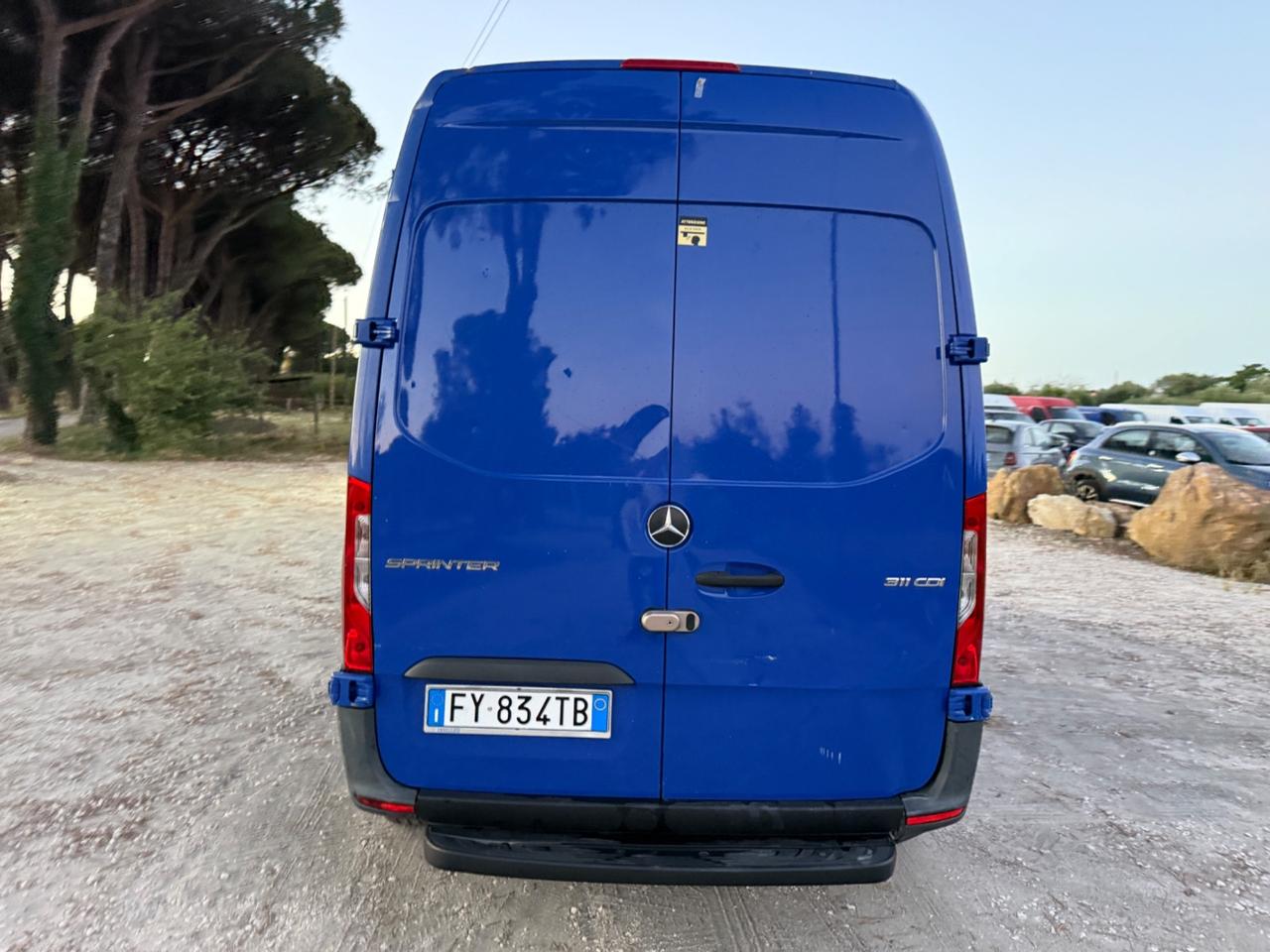 Mercedes Benz